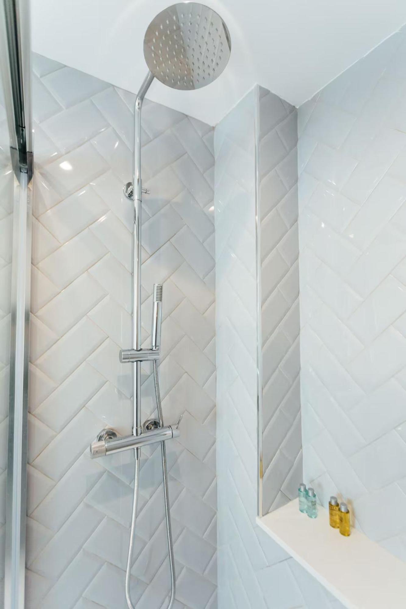 Reformed And Comfy- 2Bd 2Bth- Arenal Apartman Sevilla Kültér fotó