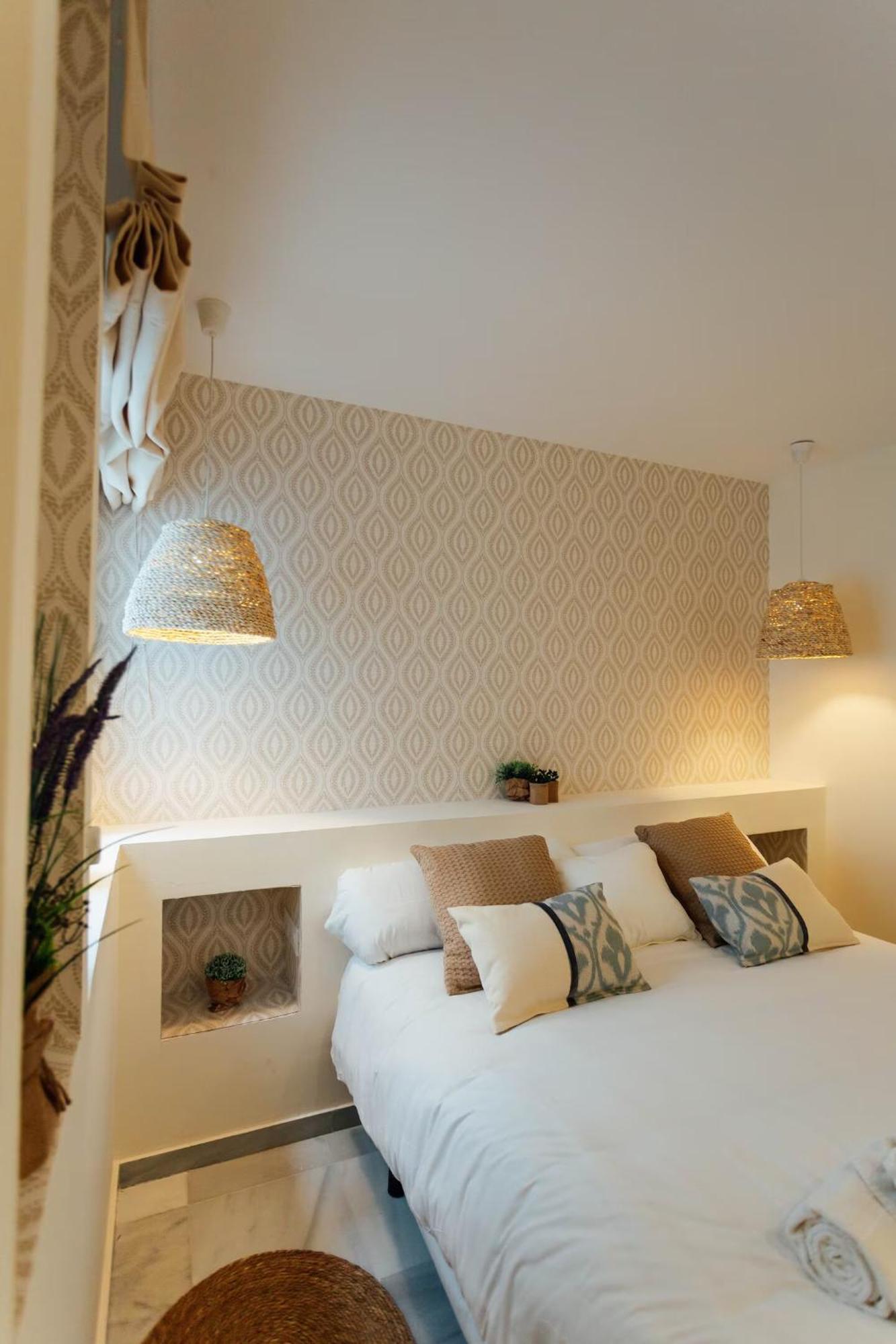 Reformed And Comfy- 2Bd 2Bth- Arenal Apartman Sevilla Kültér fotó